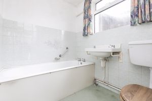 Photo 16- click for photo gallery